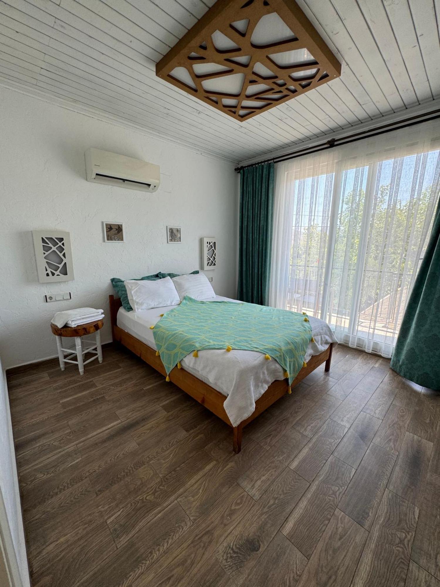 Ceneviz Hotel Adrasan Extérieur photo