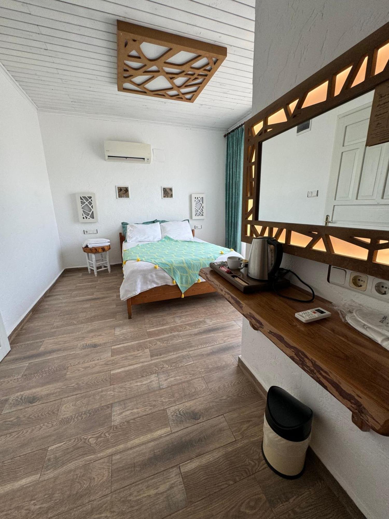 Ceneviz Hotel Adrasan Extérieur photo
